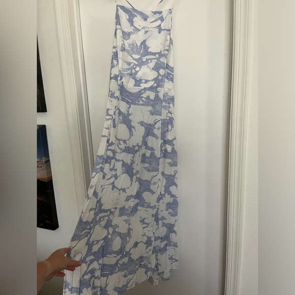 Open Edit Midi Backless Dress - Picture 4 of 9